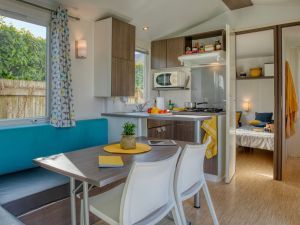 interieur mobil-home 3 soleils © David Glévarec – PLANETE360 Quimper