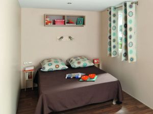 Chambre lit double mobilhome 3 soleils