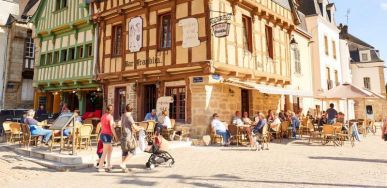 place saint sauveur st goustan - alexandre lamoureux - baie de quiberon tourisme