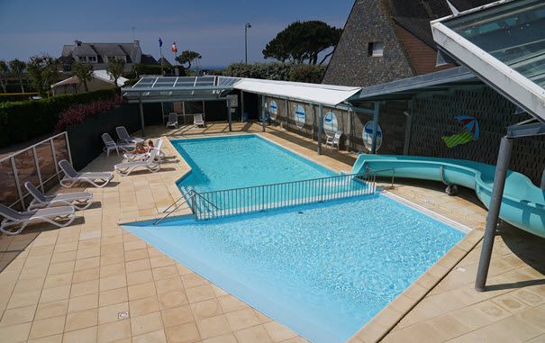 piscine - camping de la baie - la trinite sur mer