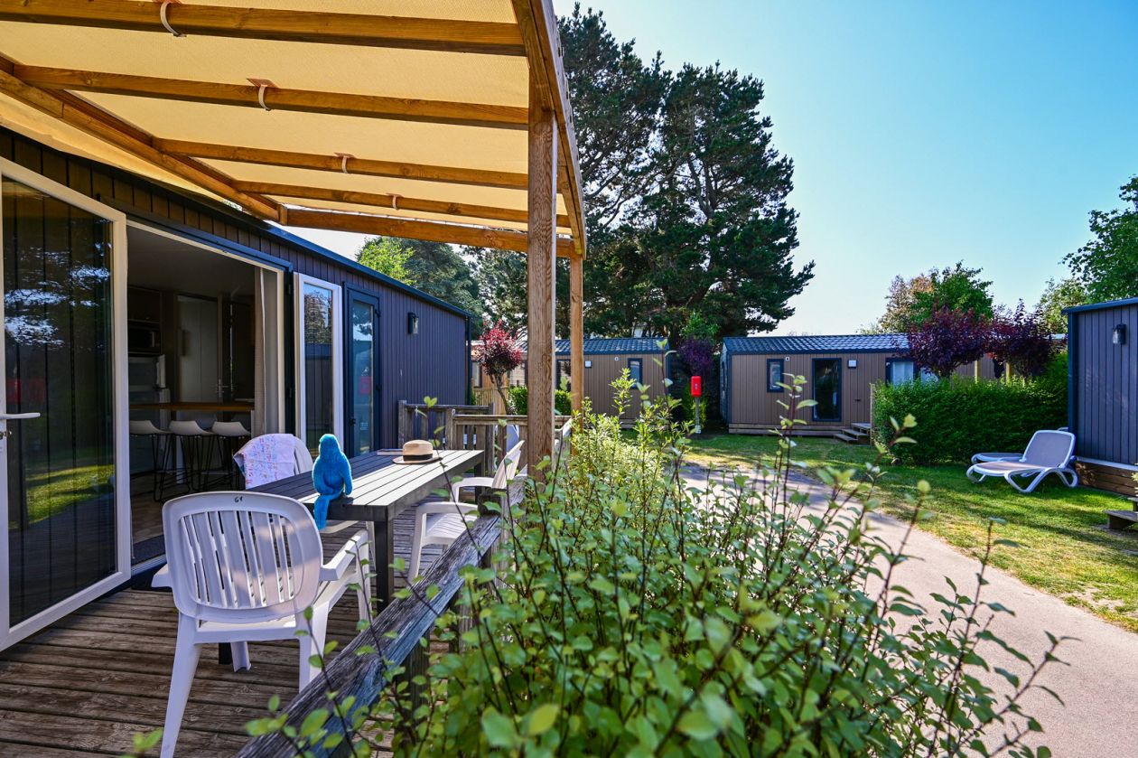 Mobil-home 3 chambres avec terrasse couverte