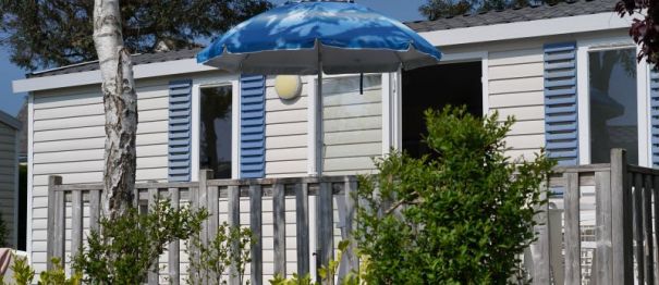 Terrasse et grand séjour pour toute la famille